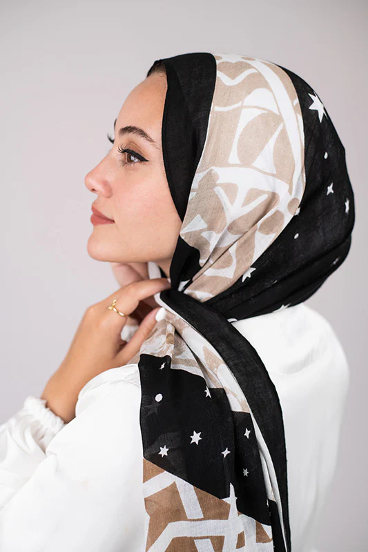 Layal in Modal - Image 7